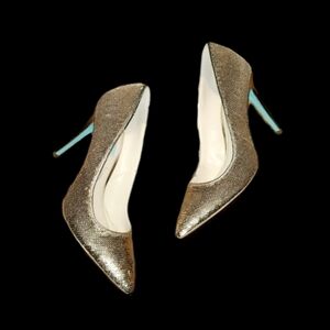 Betsey Johnson Gold Pumps